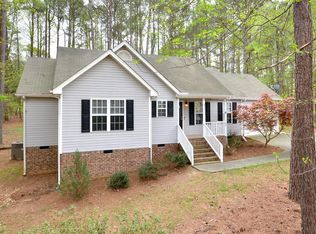 105 Beaver Ridge Dr, Youngsville, NC 27596