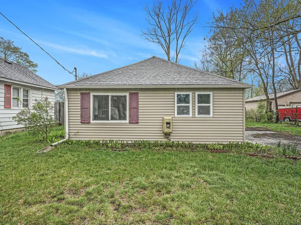 112 Walter St SE, Wyoming, MI 49548