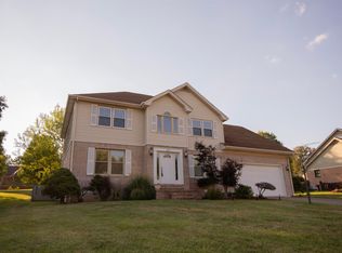 3825 Plymouth Rd, Paducah, KY 42001