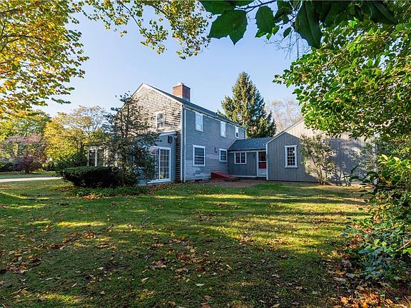 3rd image of 210 Squantum Dr
