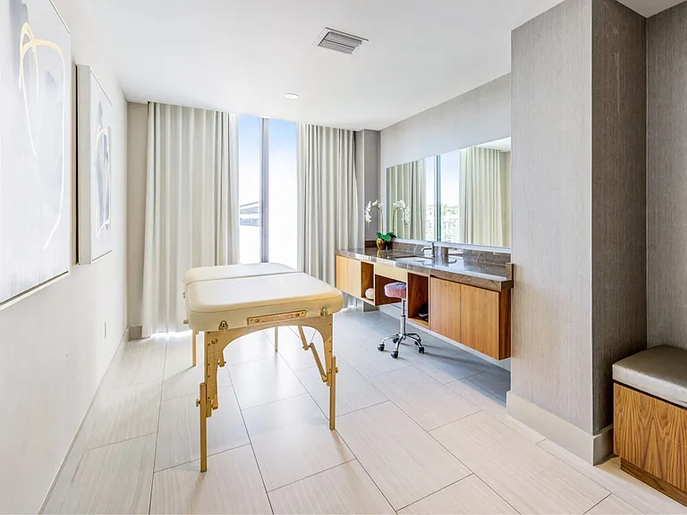 The Palma at Downtown Doral — Photo 17