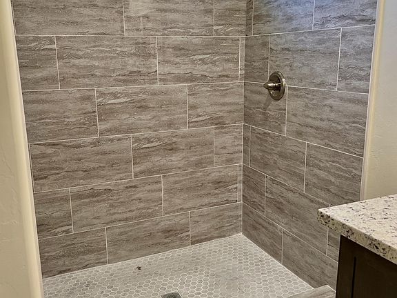3rd image of 1563 Ovalo Ct