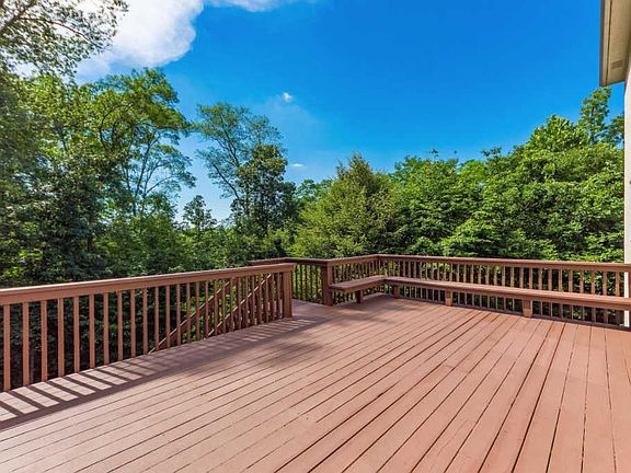 3rd image of 7779 Boylston Ct