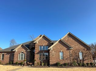 703 Sedgefield Dr, Bryant, AR 72022