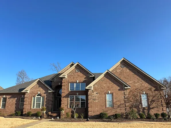 703 Sedgefield Dr, Bryant, AR 72022