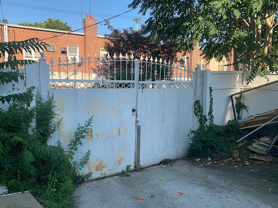 1st image of 869 E 57th St