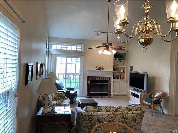 5th image of 1191 Nutmeg Ct