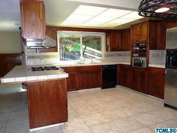 3rd image of 1448 S Pinkham Street