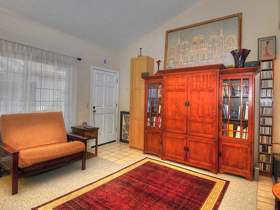 2nd image of 4552 Georgia St Unit 5