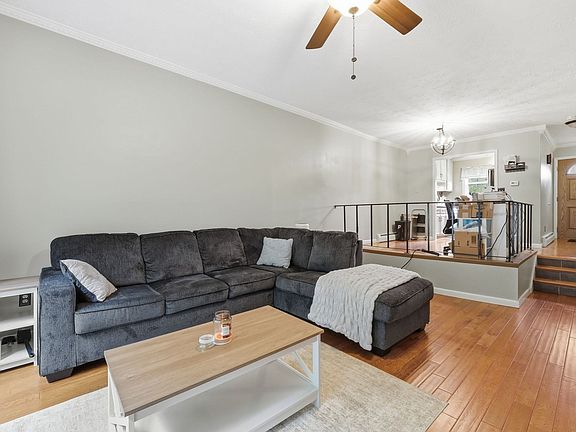 2nd image of 142 Autumn St APT G