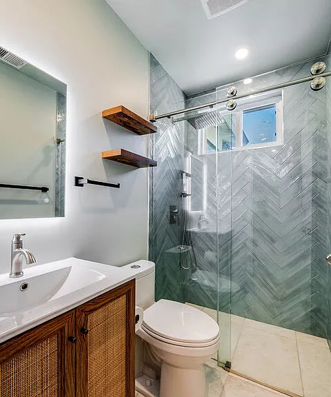 1400 W Clark Ave — Photo 16
