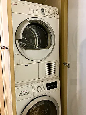 Rented by Sidewalk Realty LLC | media 14