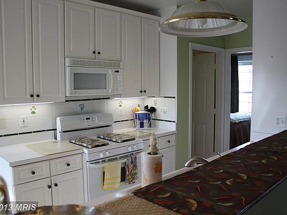 2nd image of 43114 Watercrest Sq #301