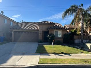 6615 Silver Moon Dr, Bakersfield, CA 93313