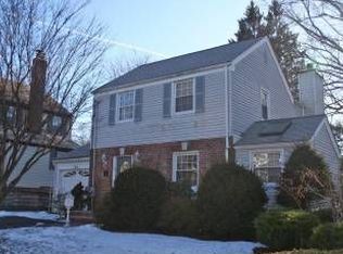 145 Voorhis Ave, River Edge, NJ 07661