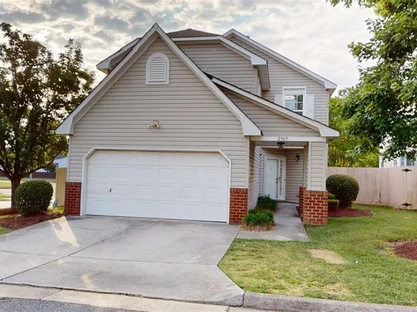 2949 Big Bend Dr, Chesapeake, VA 23321
