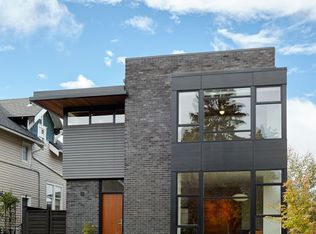 2459 1st Ave W, Seattle, WA 98119