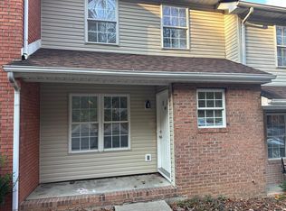 303 May Dr #19, Huntington, WV 25704