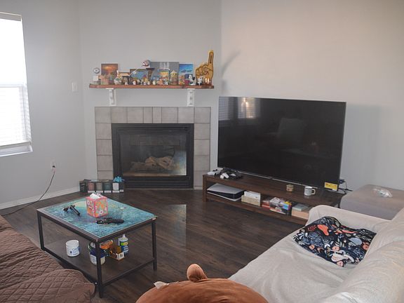 4th image of 10614 Maritca Dr NW