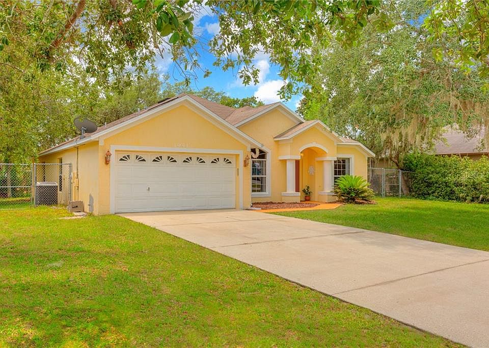 1st image of 1941 S Palomar Dr
