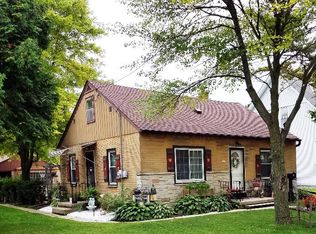 229 South St, West Bend, WI 53095