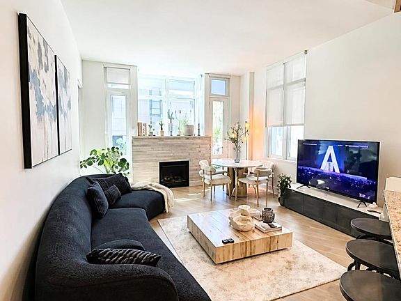 5th image of 6699 Nelson Ave #204