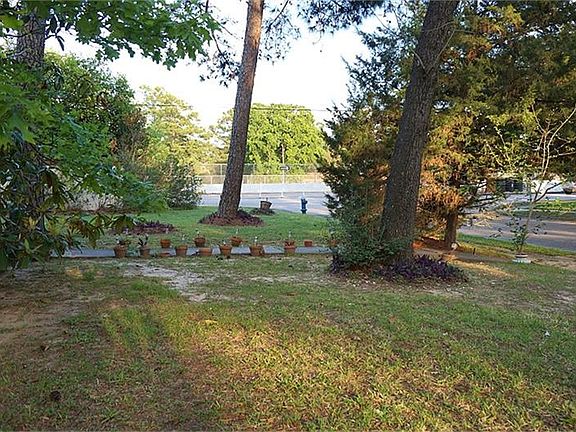 Partial front & side yard