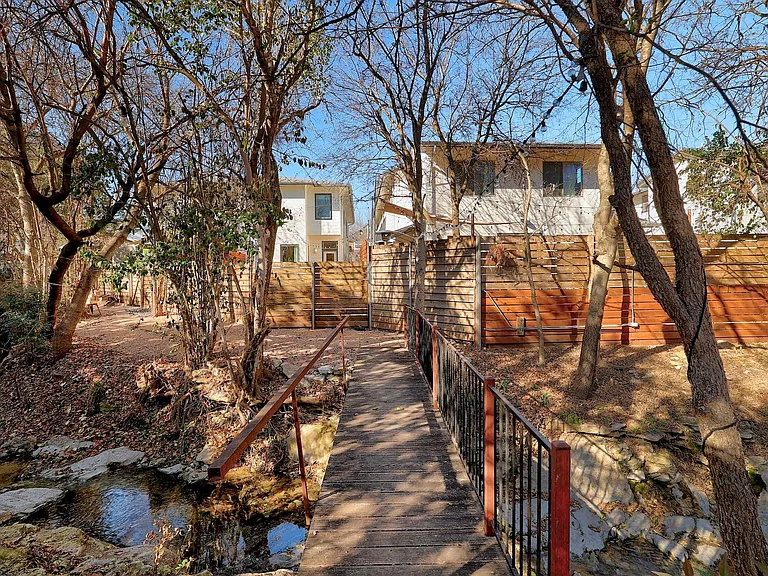 2209 Thornton Rd #A — Photo 36