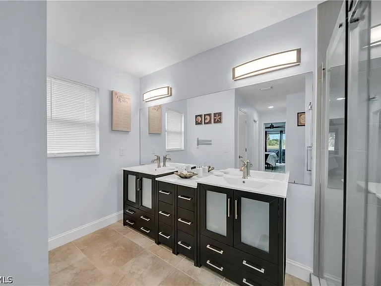 299 Rotonda Cir — Photo 13