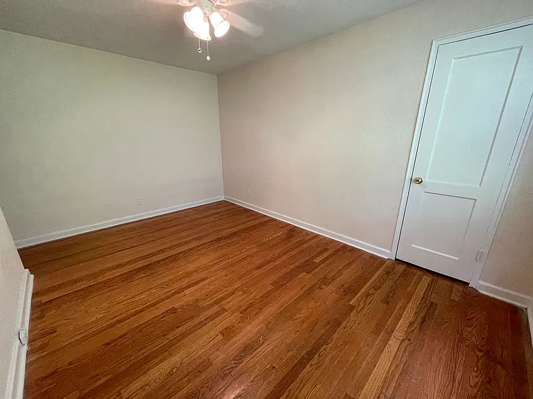 1623 Valley Ave — Photo 29