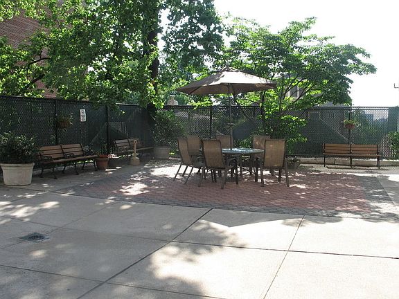 5th image of 3200 Netherland Ave APT 4L