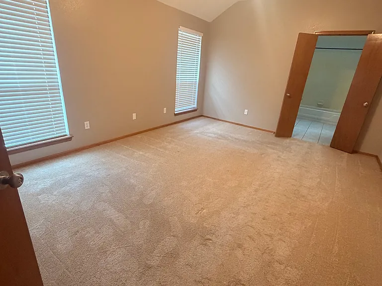 14809 Chisholm Trl — Photo 13