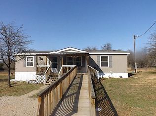 1301 Lake Valley Rd, Sunset, TX 76270