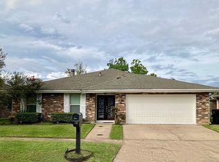 22 Anjou Dr, Kenner, LA 70065