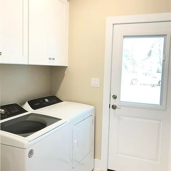 1602 E Maxwell St #B — Photo 19