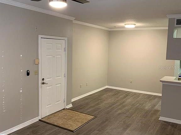 2nd image of 5620 Pinnacle Heights Cir APT 301