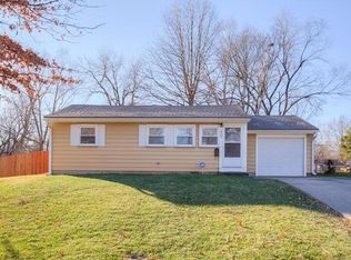 809 NE 61st Ter, Kansas City, MO 64118