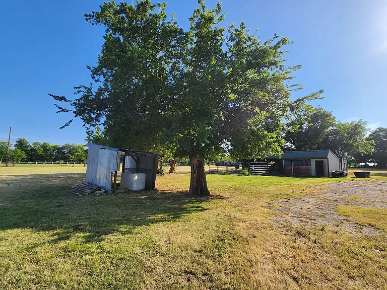 9517 County Road 419 — Photo 13