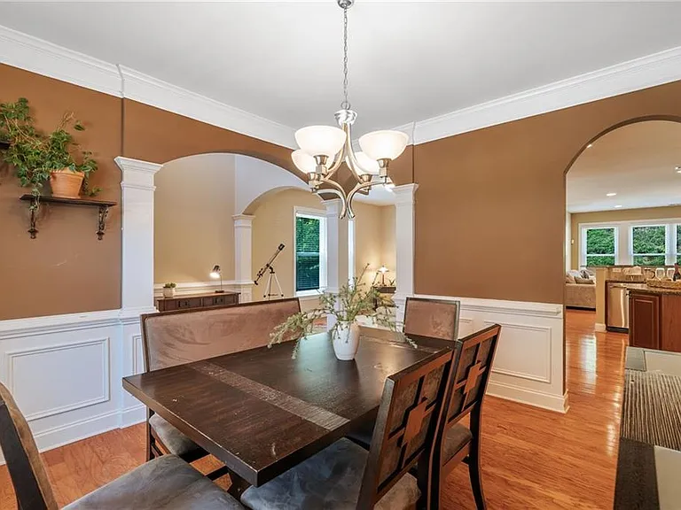 3845 Seaton Dr — Photo 7