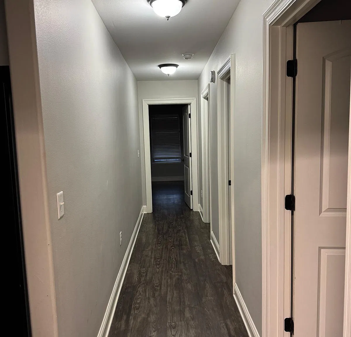 3 bed, 1450 sqft, $1,650 — Photo 1