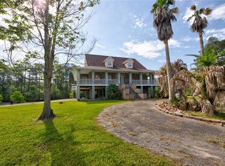 59394 E Harbor Ln, Lacombe, LA 70445