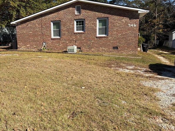 746 Fulton Ave APT C