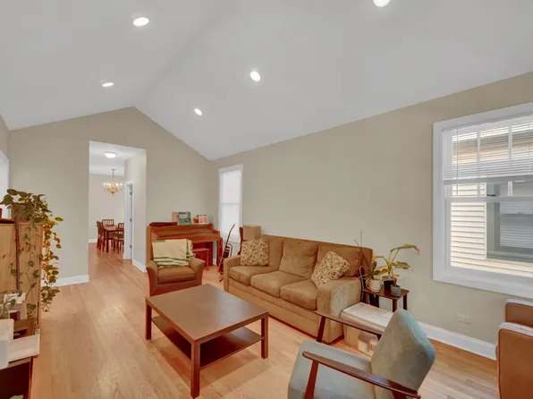 823 Hamlin, 823 Hamlin St, Evanston, IL 60201