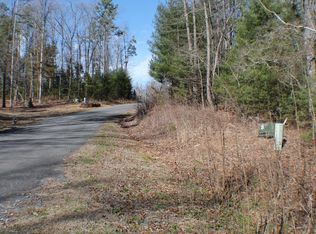 Red Oak Trl, Ellijay, GA 30540