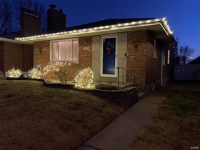 1st image of 5570 Lindenwood Ave