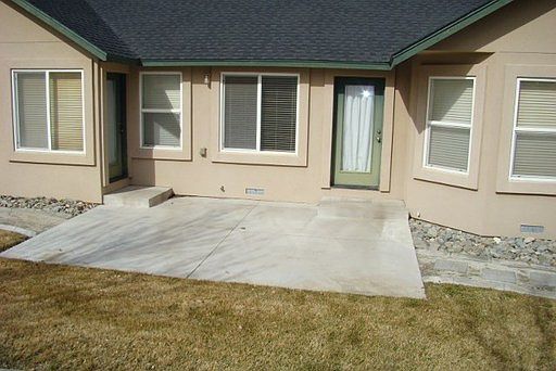 5th image of 823 Divot Dr Unit 1