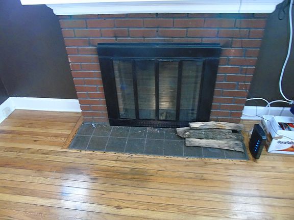 5th image of 5844 Primrose Ave
