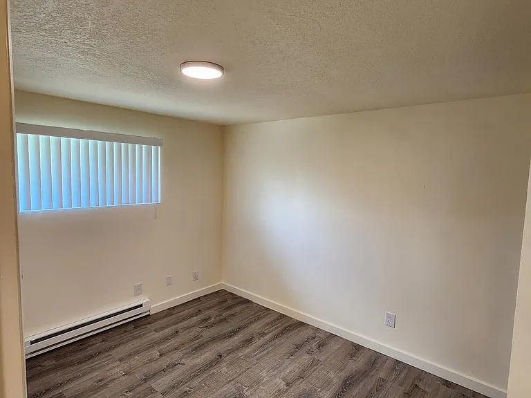 890 Dougherty Dr NE — Photo 25