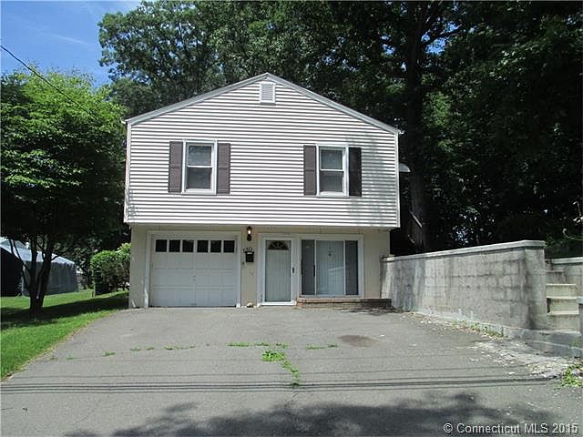 2nd image of 130 Wayland Ave