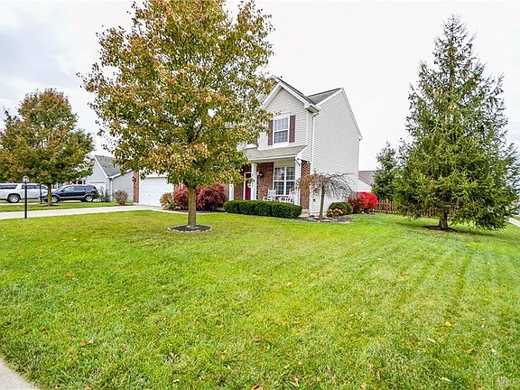 4th image of 2711 Huntington Dr